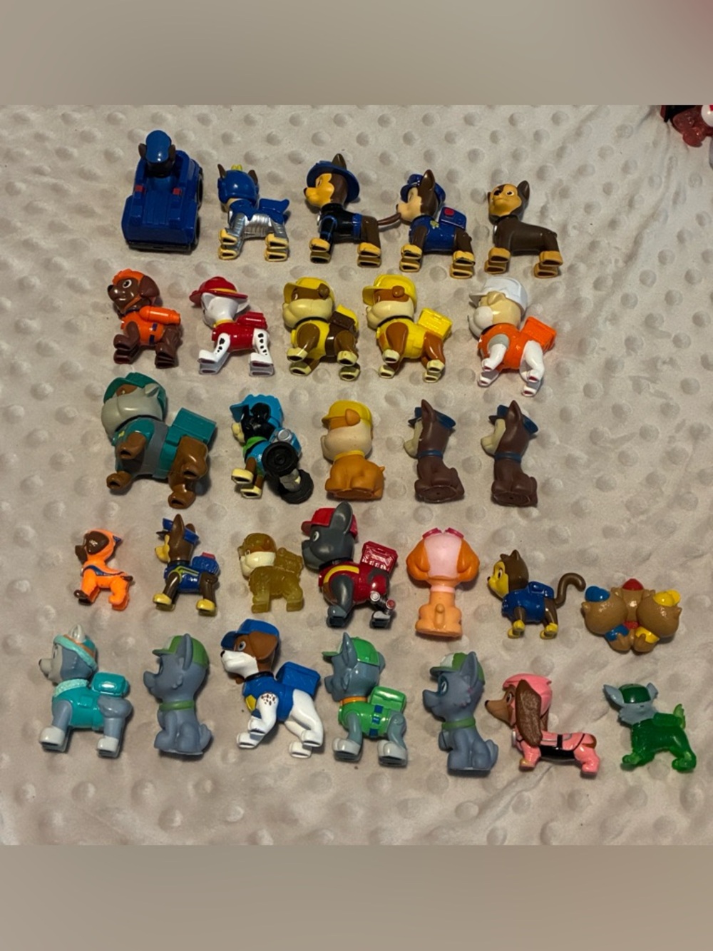 Paw Patrol Action Figures Mixed Lot Of 29